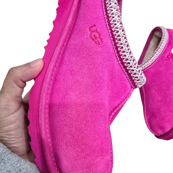 UGG Pink Suede Slippers with White Trim - Picture 11 of 12